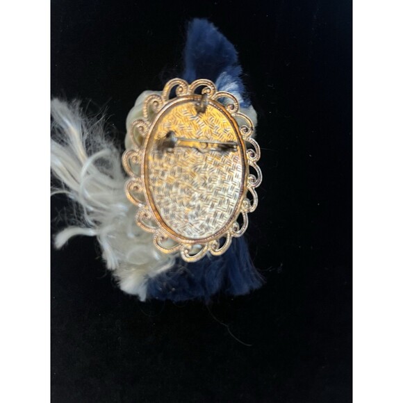 Vintage Flapper Lady Girl Glamour Porcelain Brooch Pin 1980's Blue White - Picture 5 of 6